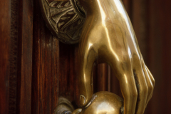 doorknocker-Avila